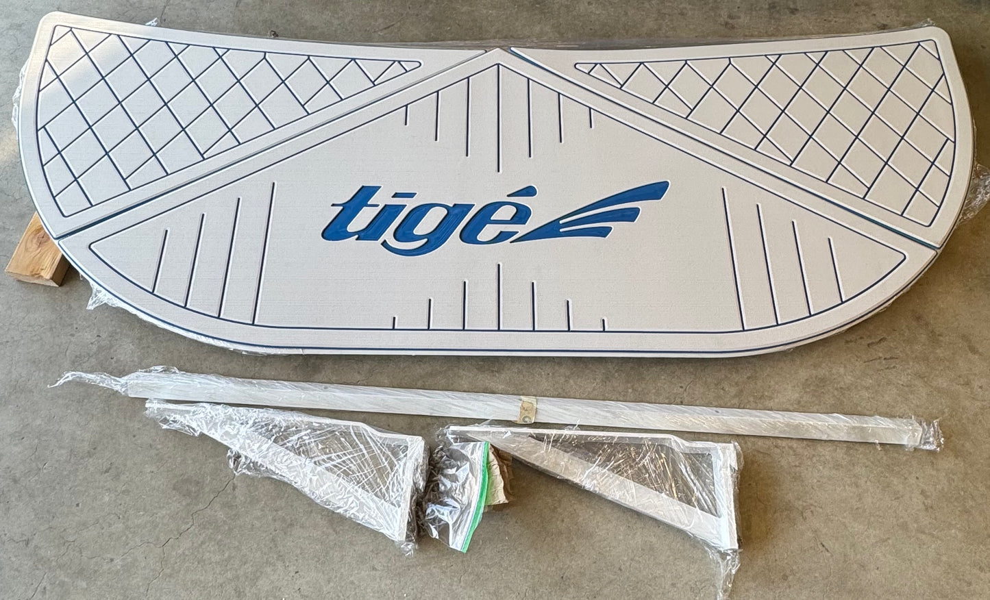 Swim Platform for Wakeboard Boats