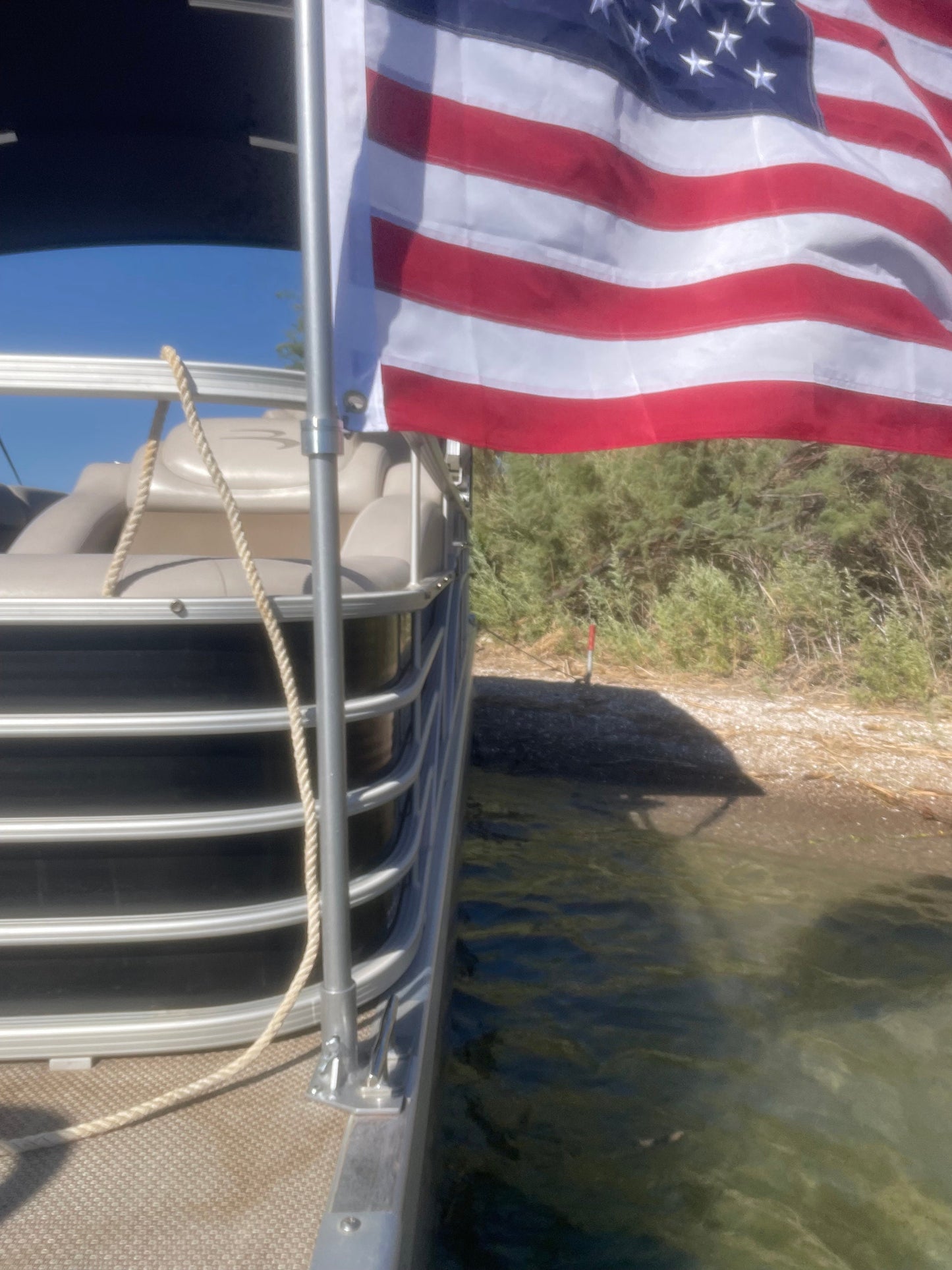 Boat Flagpole and Mount for T Style Dock Cleat